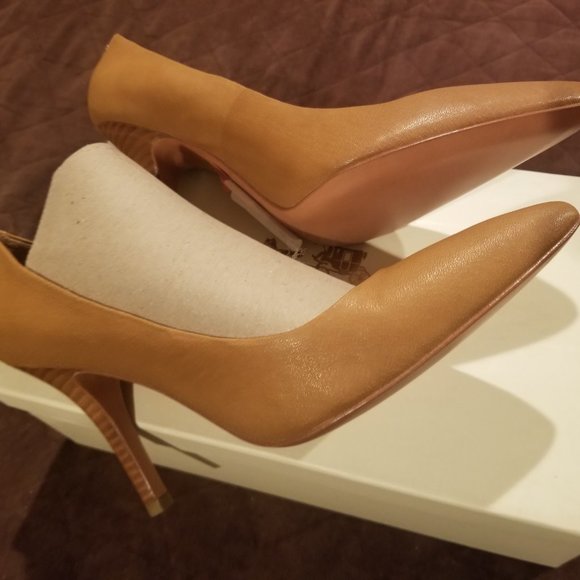 COACH WOMEN SHOES - Picture 4 of 6